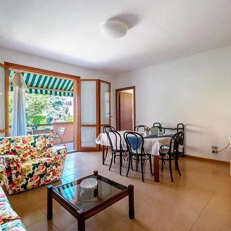 Appartamento 161 - Trilocale Al Primo Piano Con Terrazzo Vista Mare, A Due Passi Da E Numana Centro - Gratis Al White Club Fino Al 3 Agosto *